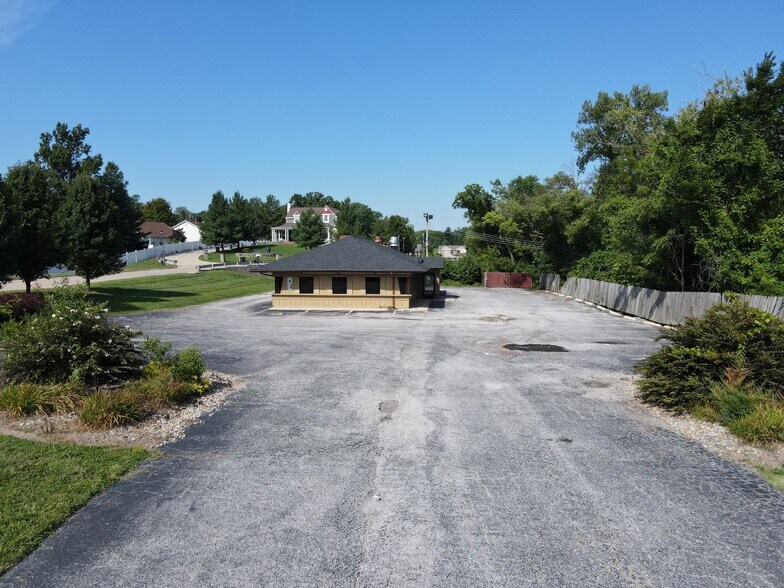 3030 Godfrey Rd, Godfrey, IL à louer - Photo de l’immeuble – Image 3 sur 16