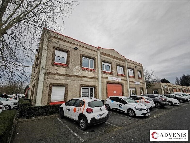 Bureau dans Lesquin à louer - Photo de l’immeuble – Image 1 sur 10