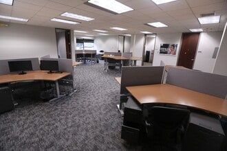 11492 Bluegrass Pky, Louisville, KY à louer Photo intérieure– Image 1 sur 1