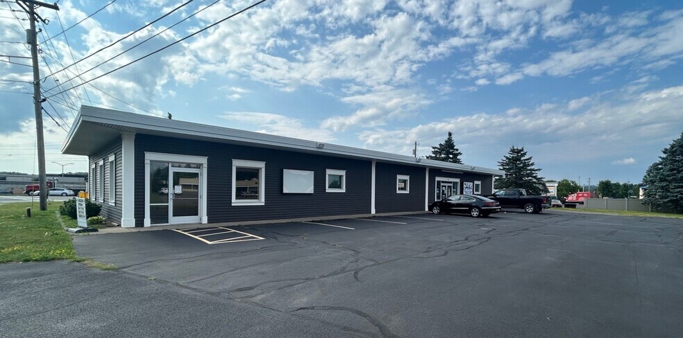 945 McLean Rd, Cortland, NY à louer - Photo de l’immeuble – Image 3 sur 19