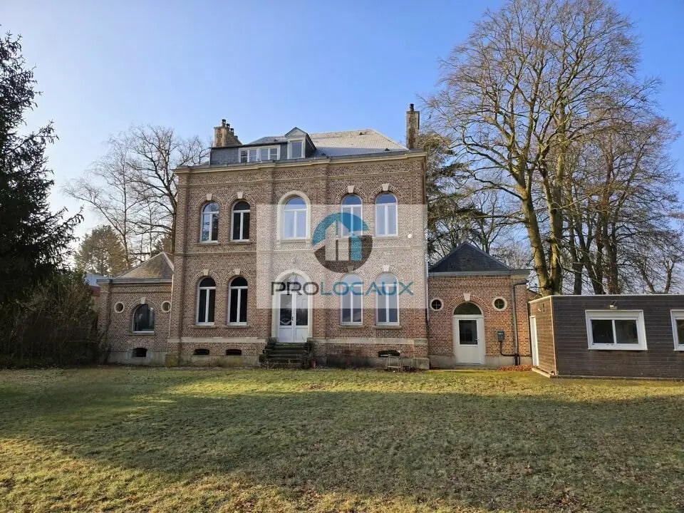 Bureau dans Amiens à louer Photo de l’immeuble– Image 1 sur 10