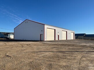 Plus de détails pour 42 10th St, Weyburn, SK - Industriel/Logistique à louer