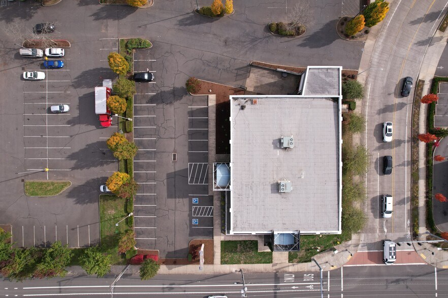 10800 SE 82nd Ave, Happy Valley, OR à vendre - Photo de l’immeuble – Image 3 sur 16