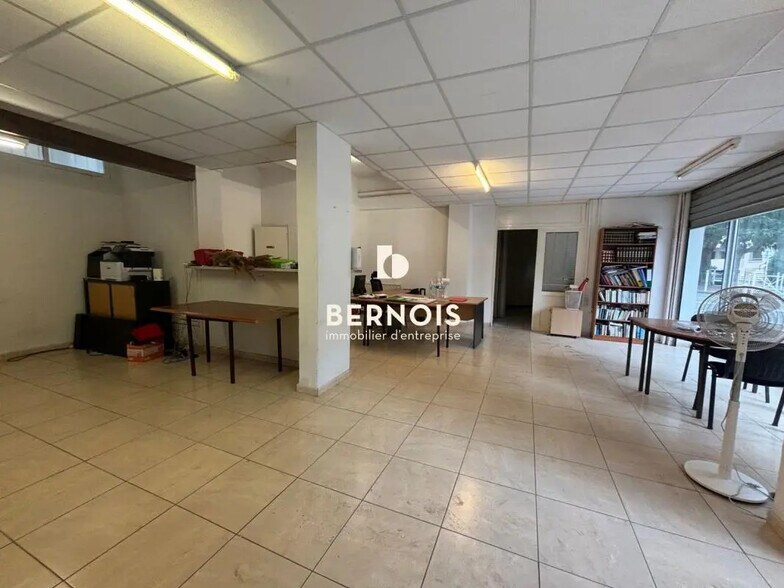 Local commercial dans Toulon à louer - Photo intérieure – Image 1 sur 5