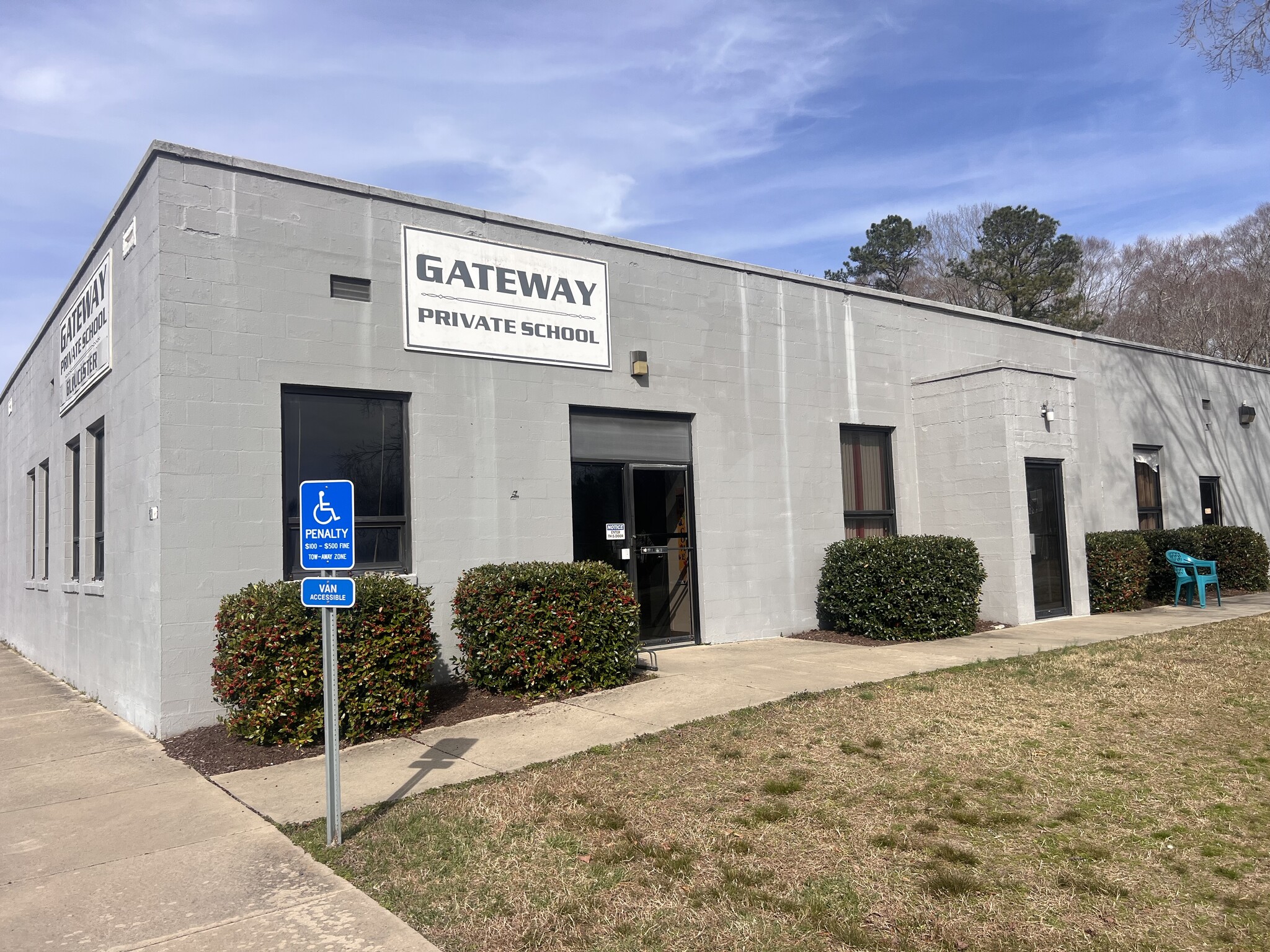 7639 Crab Thicket Rd, Gloucester, VA à louer Photo de l’immeuble– Image 1 sur 2