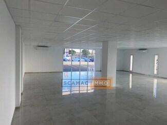 Plus de détails pour Local d'activités à louer