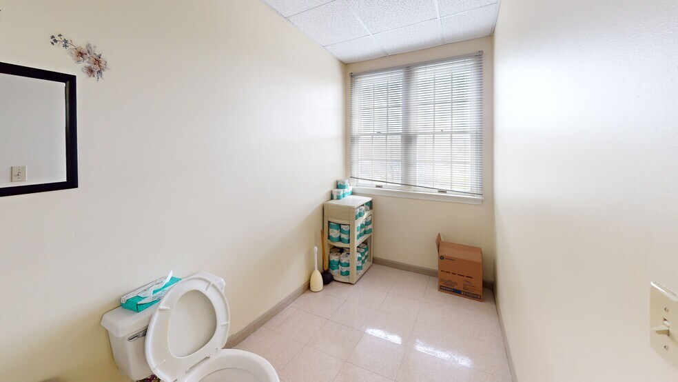 769 S Main St, Manchester, NH à louer - Photo de l’immeuble – Image 2 sur 22