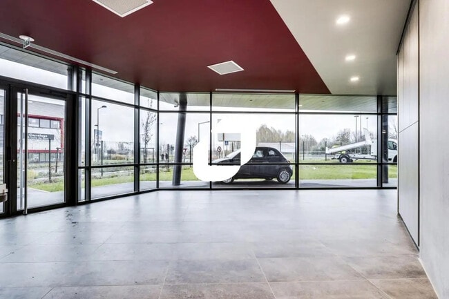 Plus de détails pour Bureau à louer