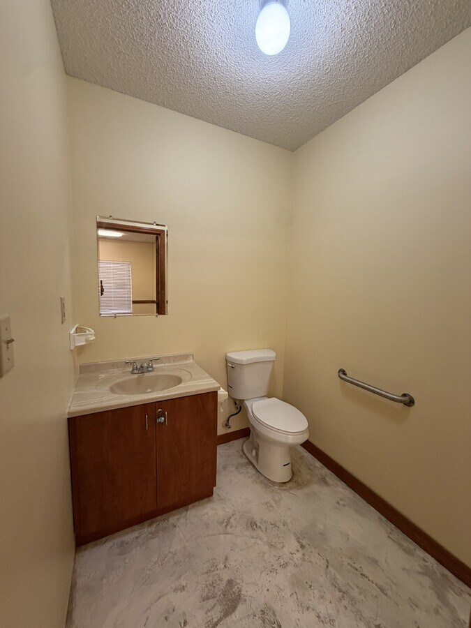 1400 W Oak St, Kissimmee, FL 34741 - Lot C & D - - Photo intérieure - Image 2 of 19
