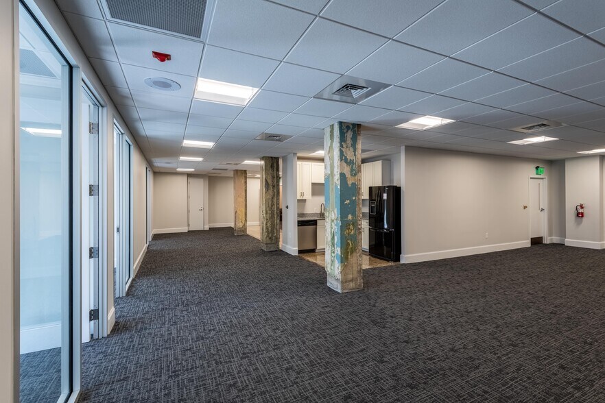133 Fayetteville St, Raleigh, NC à louer - Photo intérieure – Image 3 sur 8