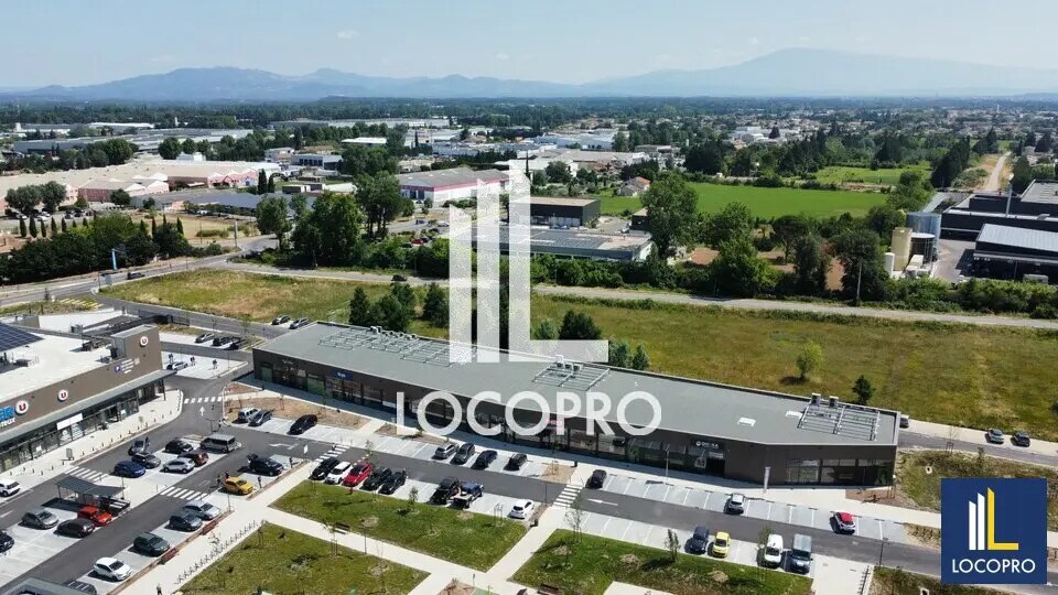 Local commercial dans Monteux à louer - Photo de l’immeuble – Image 3 sur 5