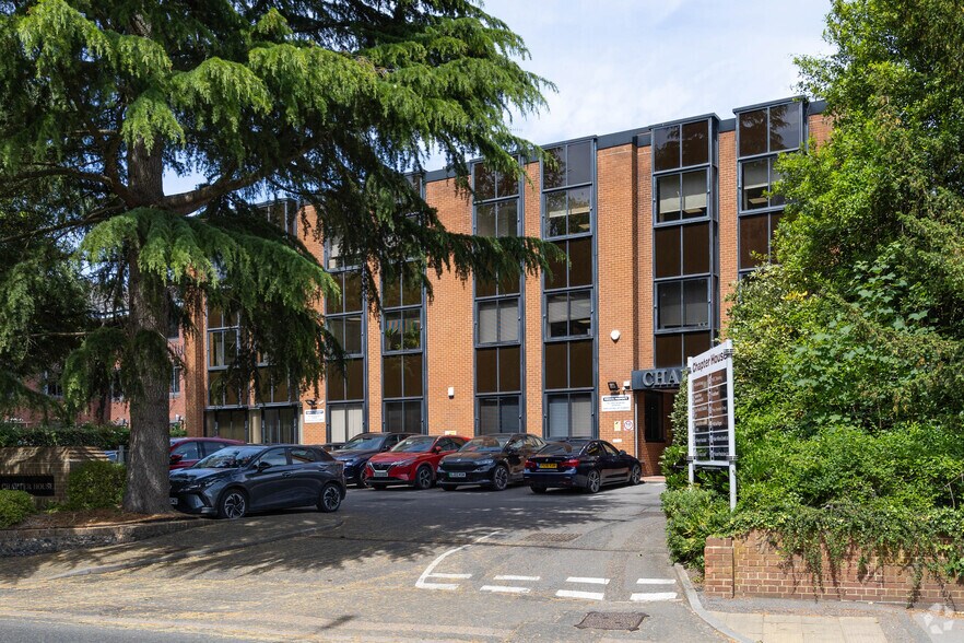 33 London Rd, Reigate à louer - Photo de l’immeuble – Image 2 sur 3