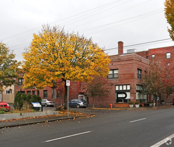 1403-1407 SE Belmont St, Portland, OR à vendre - Photo de l’immeuble – Image 2 sur 3