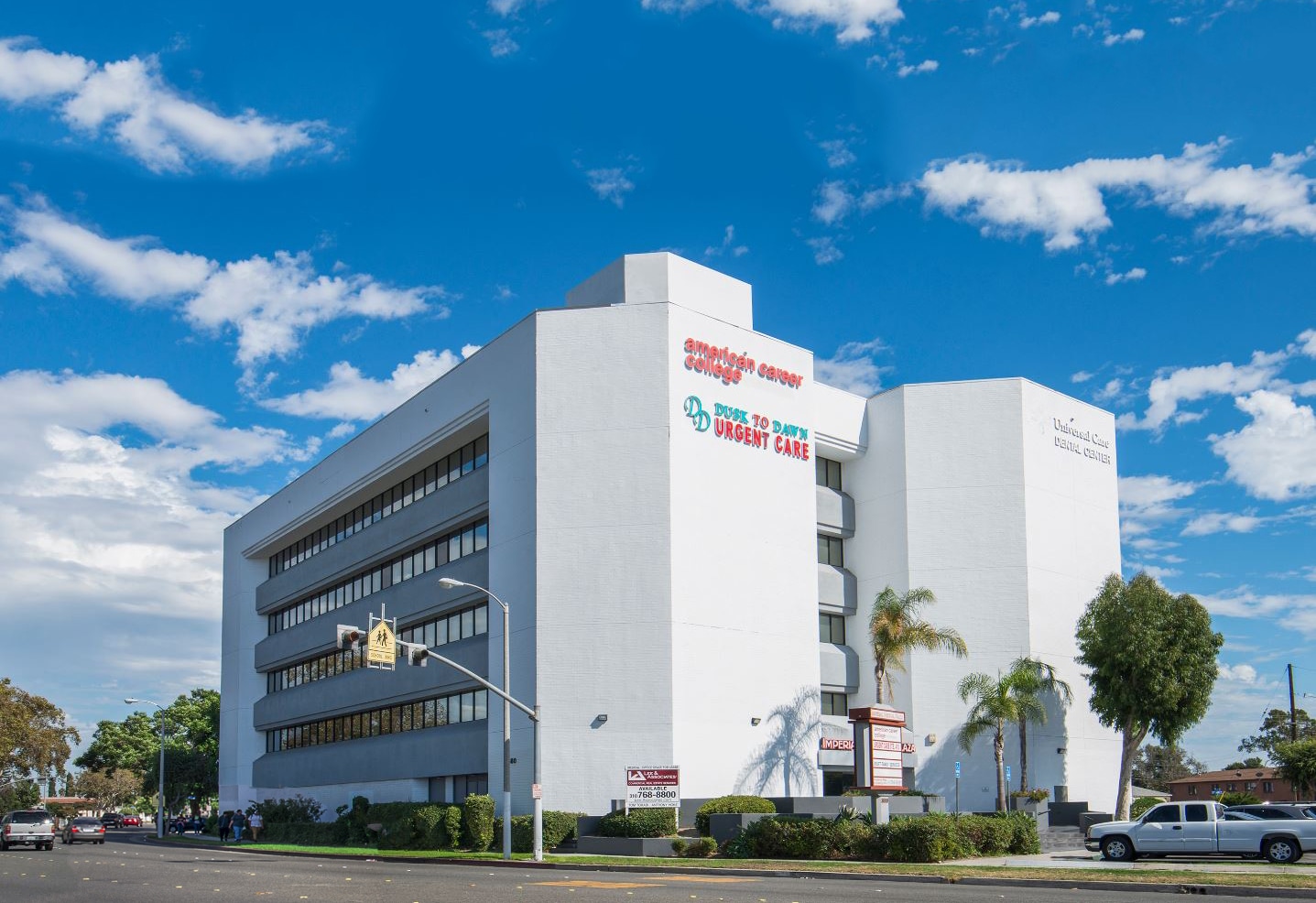 3680 E Imperial Hwy, Lynwood, CA à louer Photo principale– Image 1 sur 3