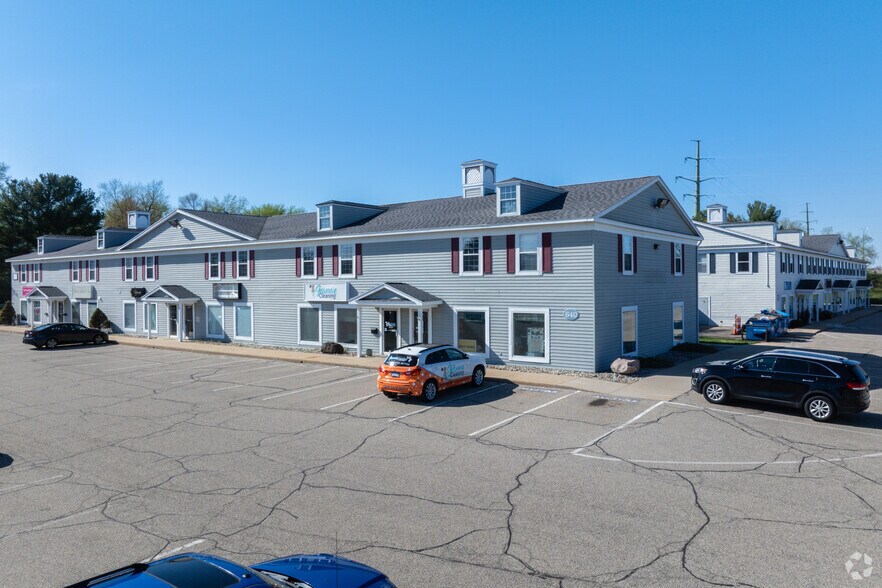 576 Romence Rd, Portage, MI à louer - Photo de l’immeuble – Image 2 sur 5