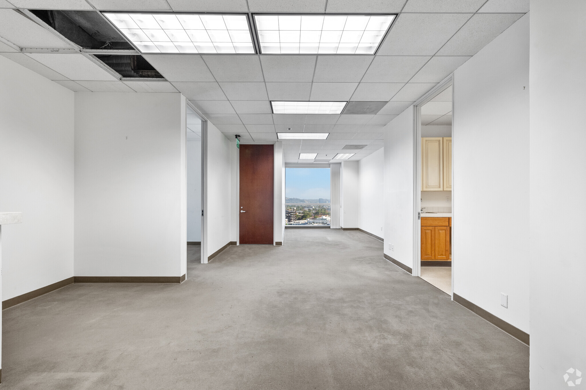 6100 Wilshire Blvd, Los Angeles, CA à louer Photo intérieure– Image 1 sur 1