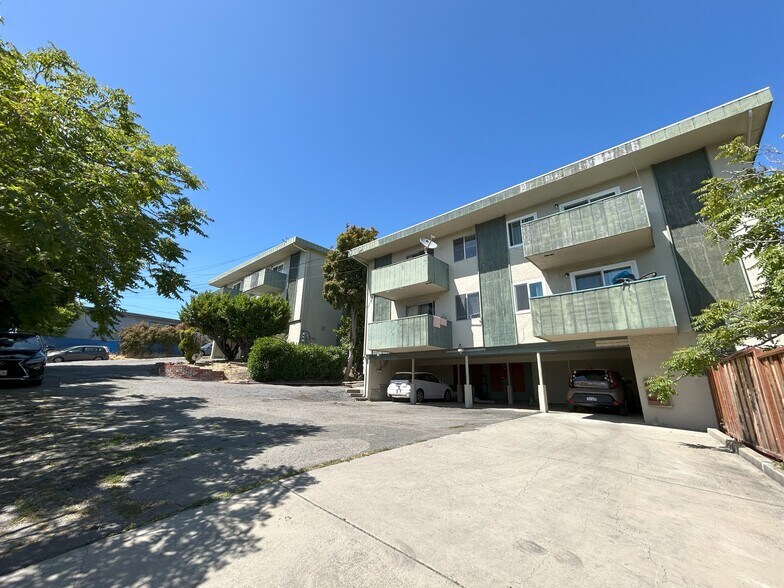 532-534 Appian Way, El Sobrante, CA à vendre - Photo de l’immeuble – Image 2 sur 22