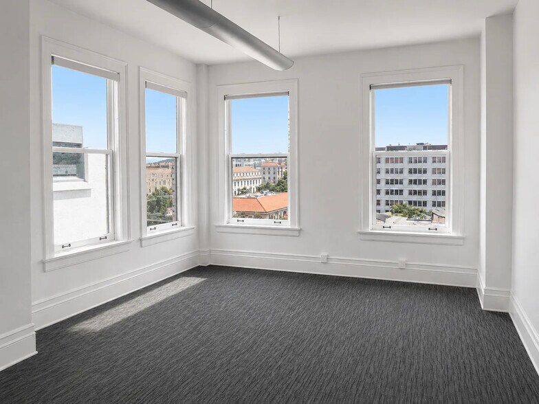 16-18 N Marengo Ave, Pasadena, CA à louer - Photo intérieure – Image 3 sur 6