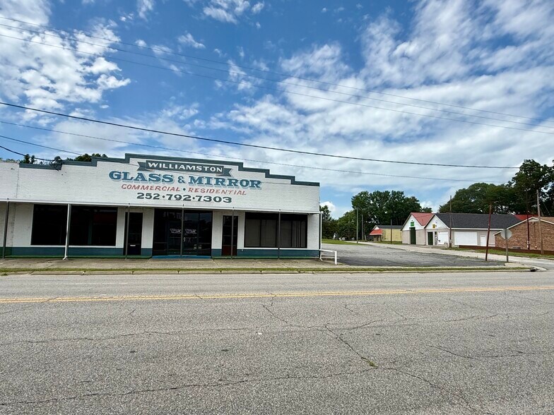 403 Washington St, Williamston, NC à vendre - Photo de l’immeuble – Image 2 sur 30