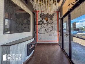 717 Stemmons Fwy, Denton, TX à louer Photo intérieure– Image 1 sur 10