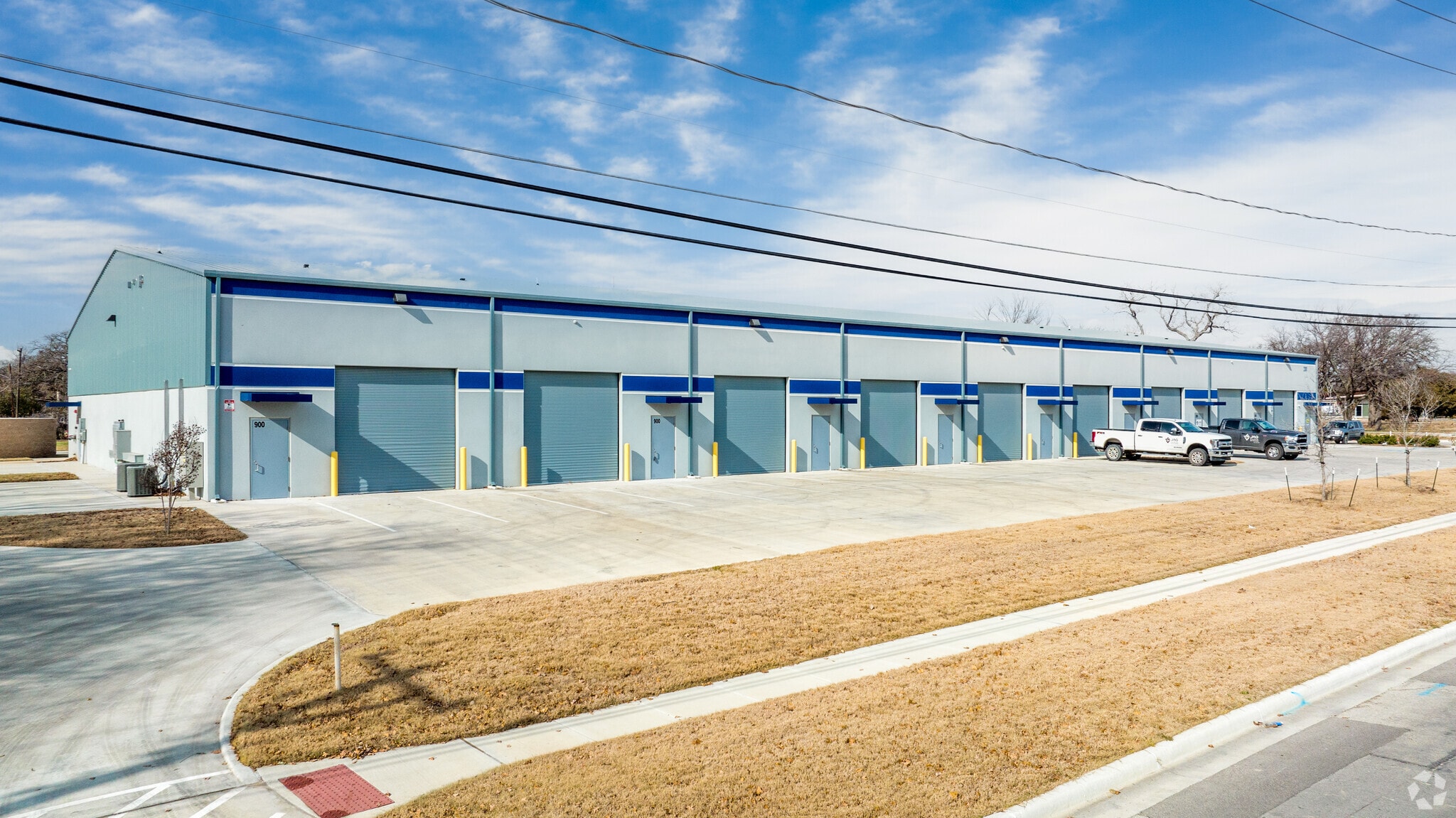 2301 Higgins Ln, Haltom City, TX à louer Photo principale– Image 1 sur 8