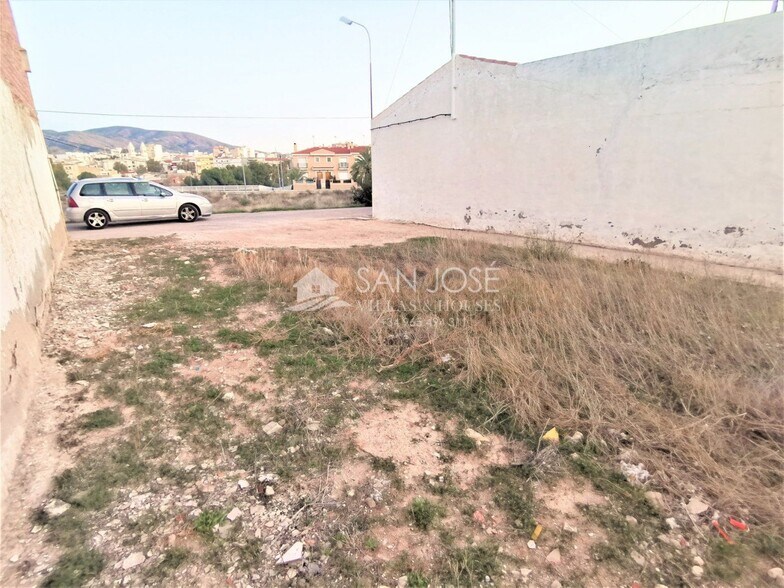 Terrain dans Elda, Alicante à vendre - Photo principale – Image 2 sur 4