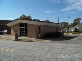 Plus de détails pour 800 Dearborn St, Great Falls, SC - Bureau à vendre