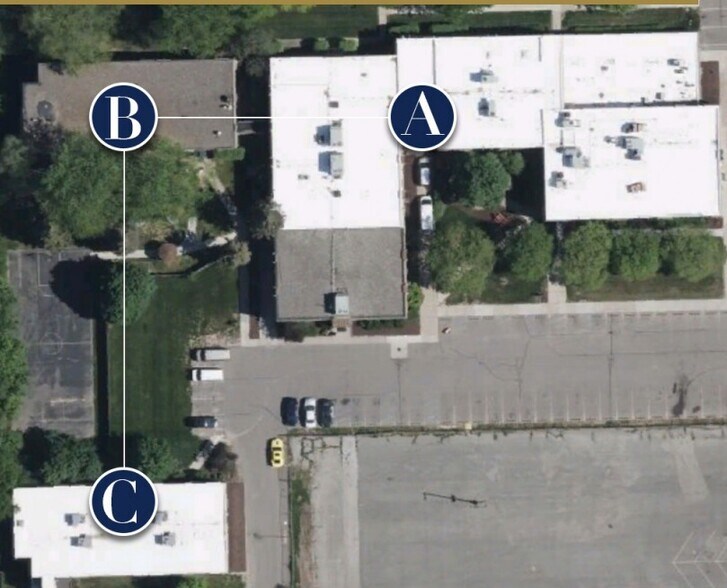 1110 Eldon Baker Dr, Flint, MI à louer - Aérien – Image 2 sur 16