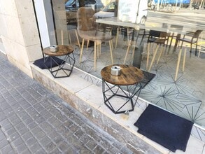 Local commercial dans Barcelone, Barcelona à louer Photo intérieure– Image 1 sur 12