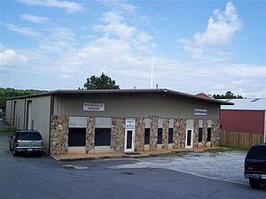 Plus de détails pour Collision Center Portfolio – Local commercial à vendre