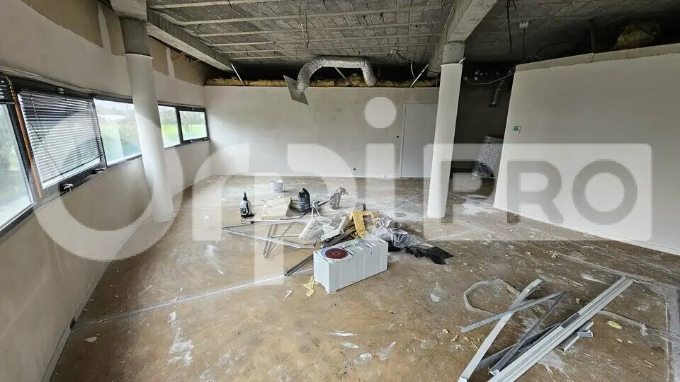 Bureau dans Mérignac à louer Photo de l’immeuble– Image 1 sur 5