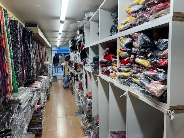 Plus de détails pour 62-64 Rue Molière, Ivry-sur-Seine - Local commercial à louer
