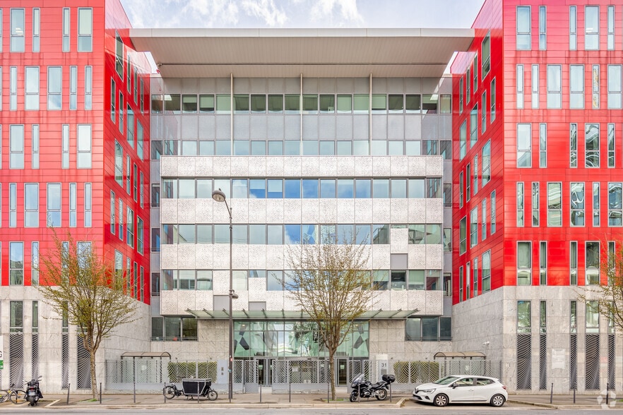 27-35 Rue Victor Hugo, Ivry-sur-Seine à louer - Photo de l’immeuble – Image 2 sur 4