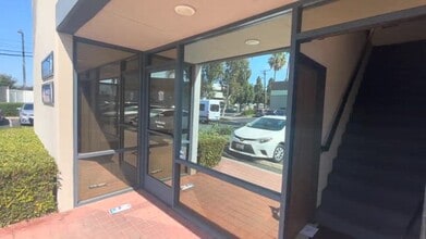 1401 N Batavia St, Orange, CA à louer - Vidéo sur l’annonce professionnelle 