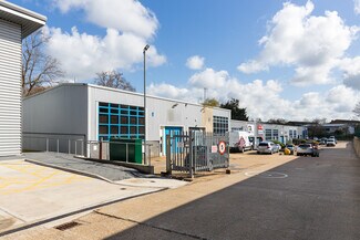 Plus de détails pour Cramptons Rd, Sevenoaks - Industriel/Logistique à louer