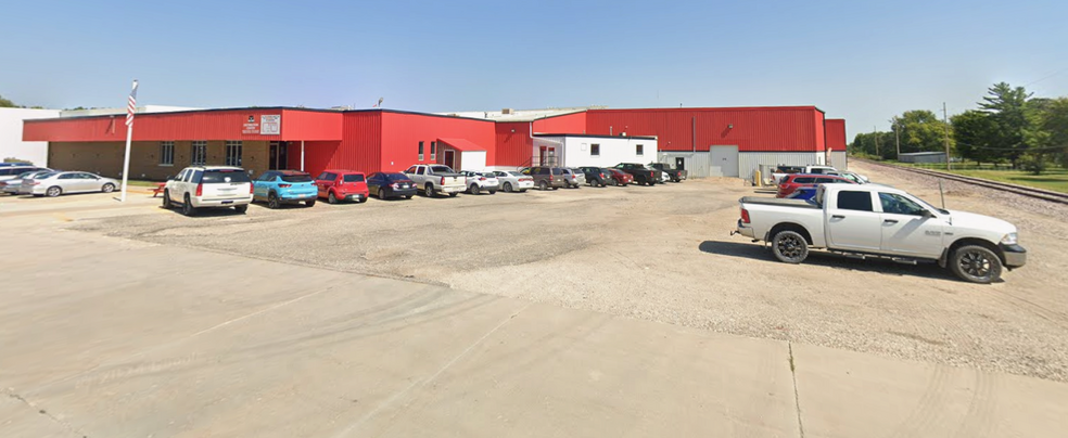 210 N 1st St, Laurens, IA à louer - Photo de l’immeuble – Image 1 sur 1