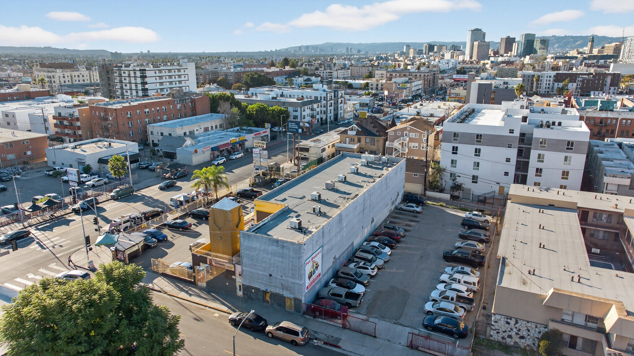 741 Bonnie Brae St, Los Angeles, CA à vendre Photo principale– Image 1 sur 2