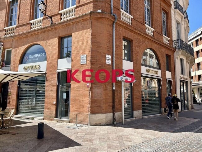 Plus de détails pour Place Du Président Thomas Woodrow Wilson, Toulouse - Local commercial à louer