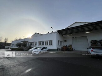 Plus de détails pour Local d'activités à louer