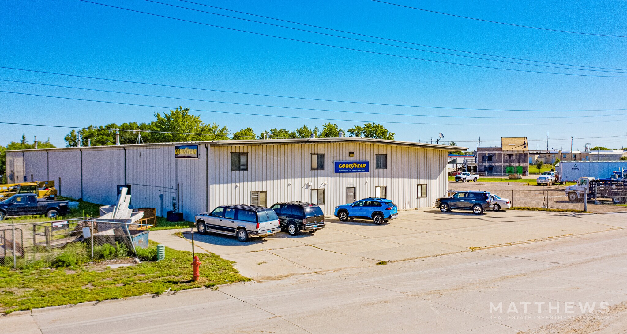 2727 N 1st Ave, Fargo, ND à vendre Photo principale– Image 1 sur 16
