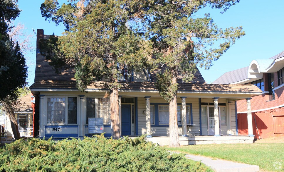 547 Ralston St, Reno, NV à vendre - Photo de l’immeuble – Image 2 sur 3