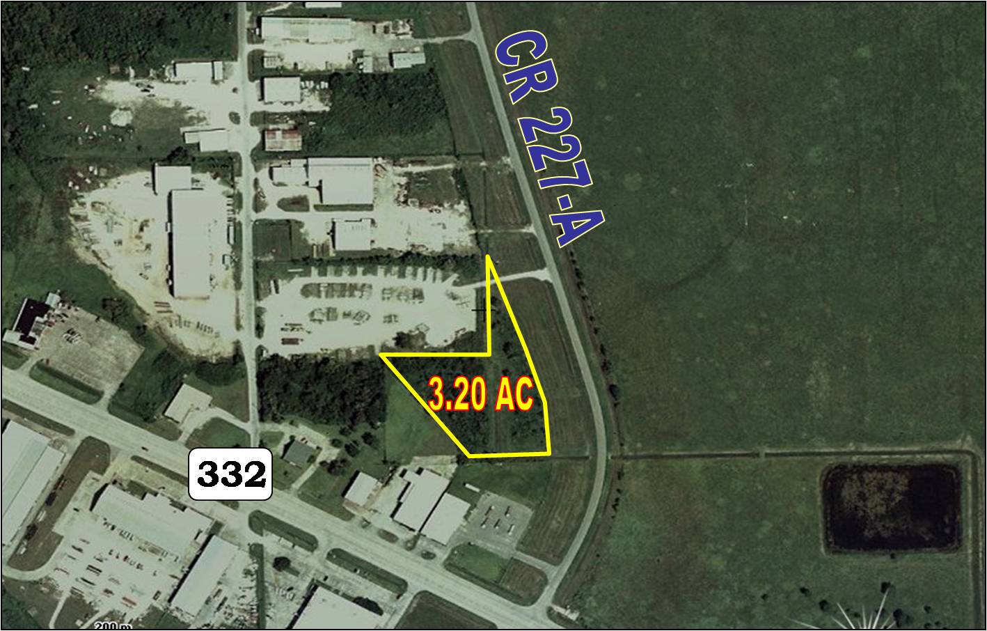 County Road 227-A, Clute, TX à louer Photo principale– Image 1 sur 6