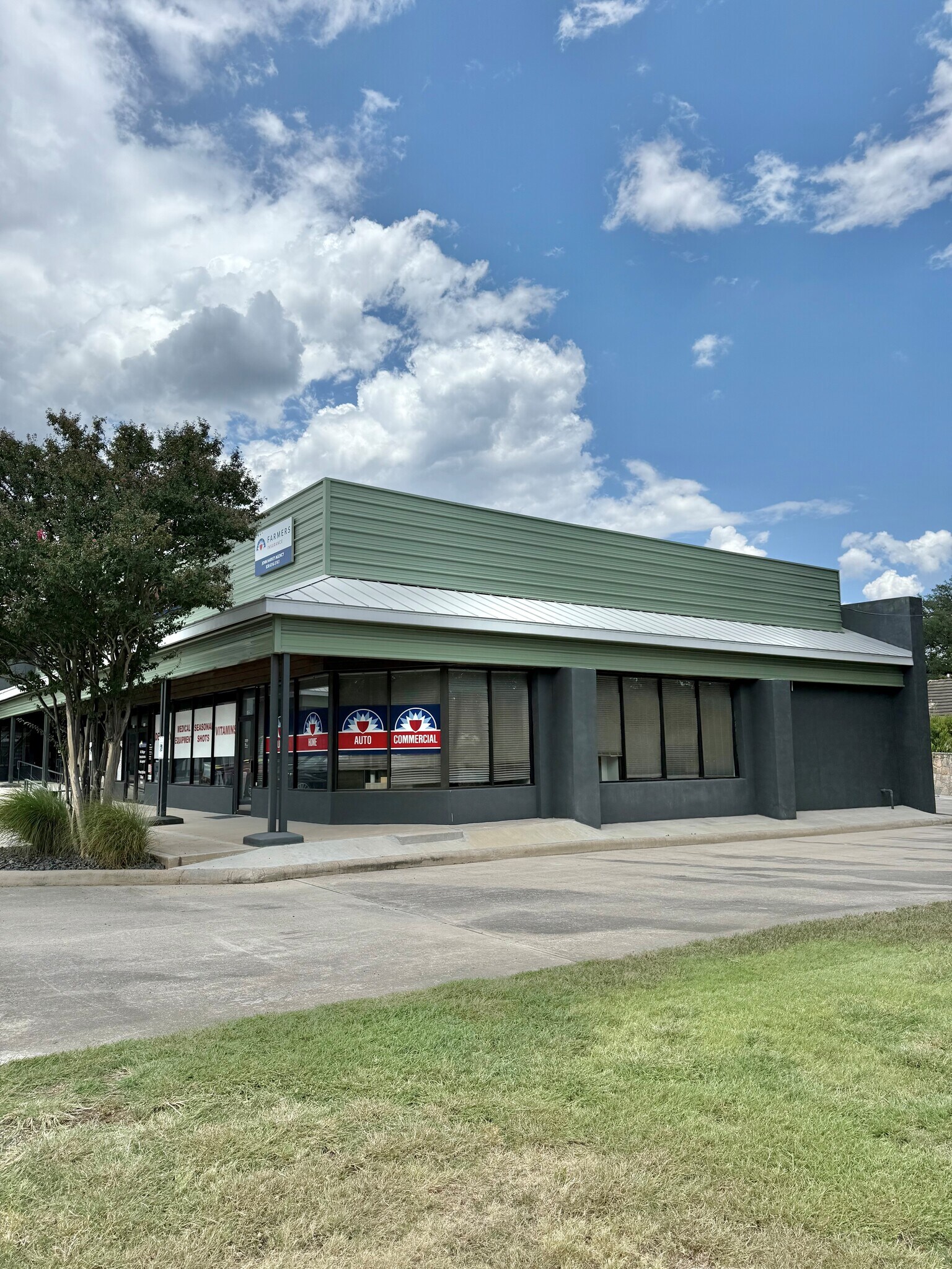 1201 S Main St, Boerne, TX à louer Photo intérieure– Image 1 sur 9