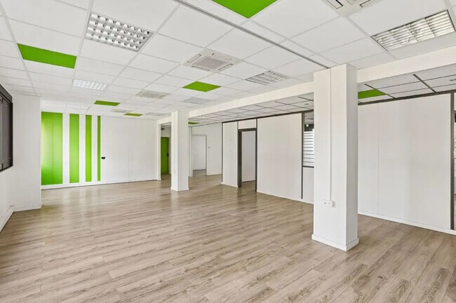 Plus de détails pour 57 Boulevard Marius Vivier-Merle, Lyon - Bureau à louer