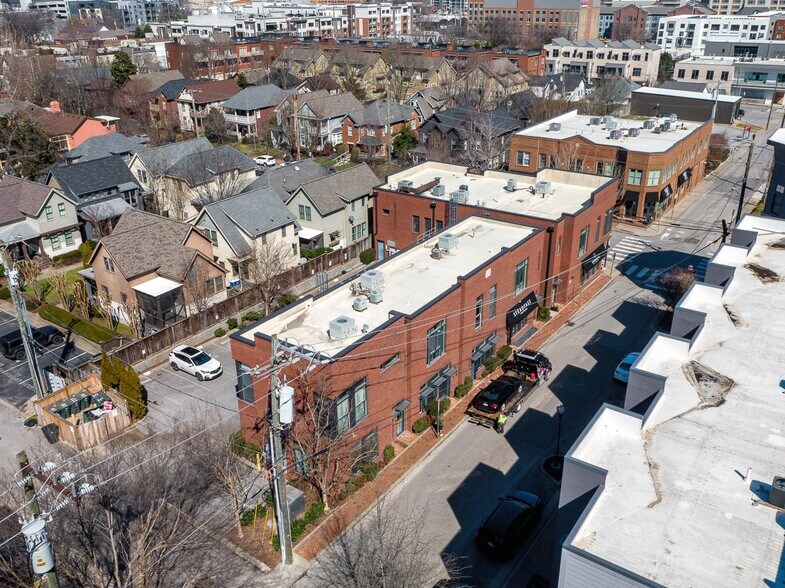 500 Madison St, Nashville, TN à louer - Photo de l’immeuble – Image 2 sur 10
