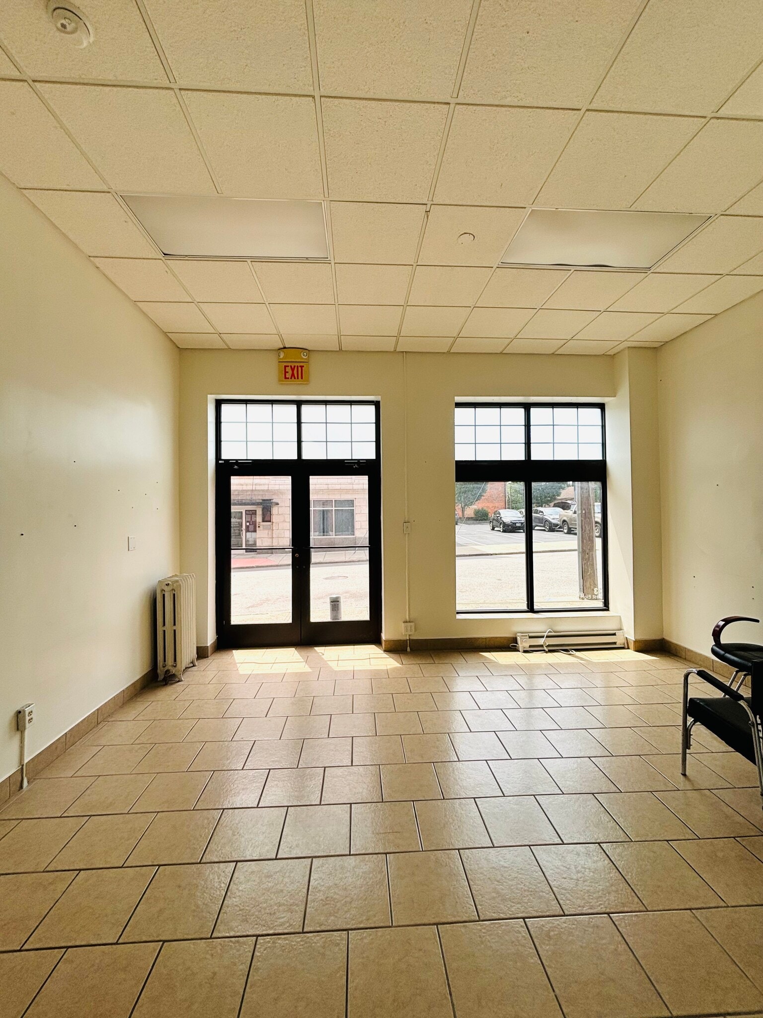 33 E 8th St, Newport, KY à louer Photo intérieure– Image 1 sur 8