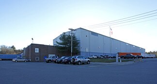 Plus de détails pour 89 Cross St, Holliston, MA - Industriel/Logistique à louer