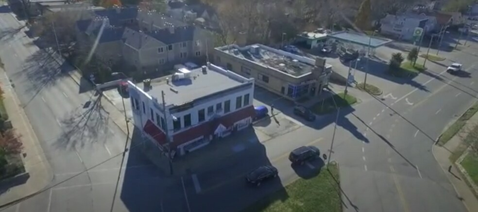 1001-1009 Westport Rd, Kansas City, MO à vendre - Photo de l’immeuble – Image 3 sur 4