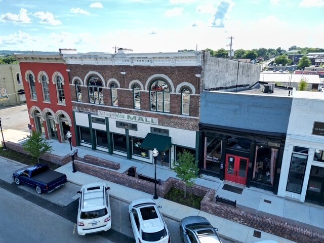 121 Main Ave S, Fayetteville, TN à vendre - Photo de l’immeuble – Image 2 sur 25