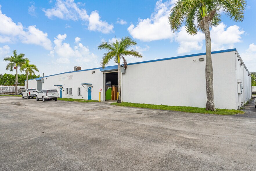 150 SW 14th Ave, Homestead, FL à vendre - Photo de l’immeuble – Image 2 sur 20